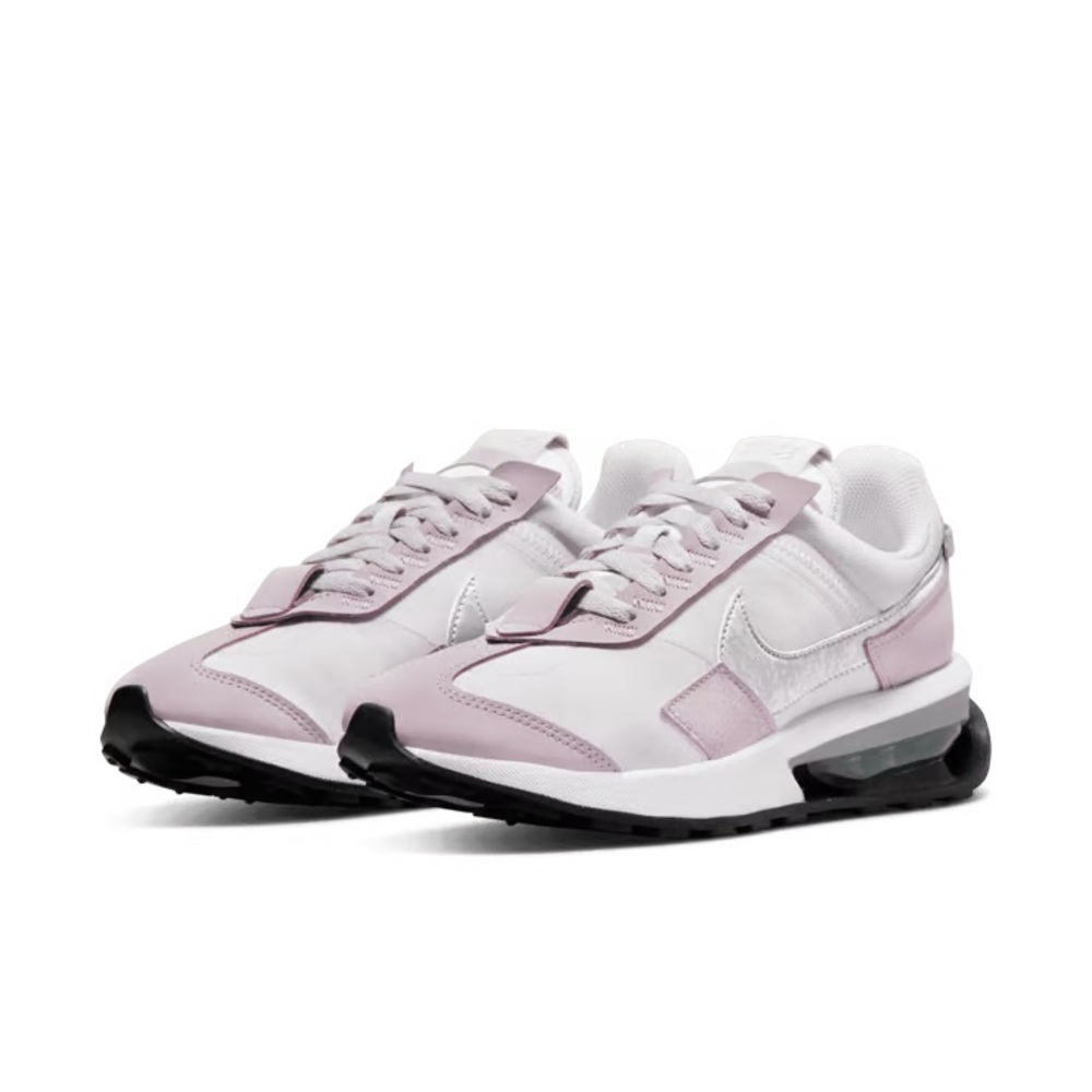 Nike Air Max Pre-Day Venice Plum Fog (W) vintage style athletic sneaker